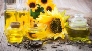 Dầu hướng dương – Tinh túy chăm sóc da từ hoa mặt trời